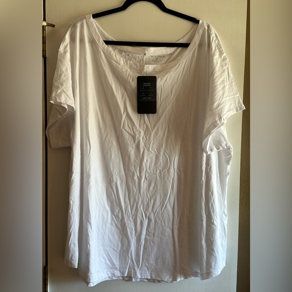 ✨ NWT Fabletics 100% Cotton Oversized Tee – Size 2X ✨